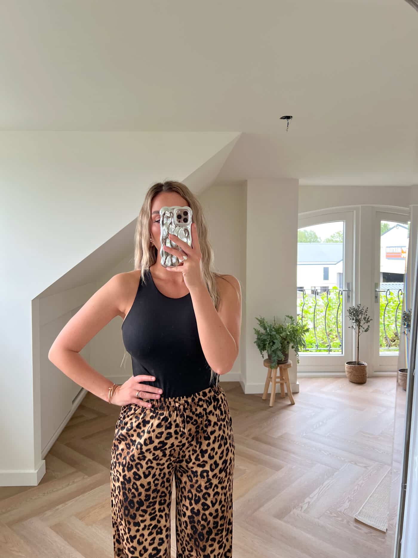 Body black