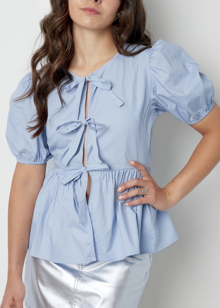 Blouse met strikjes light blue