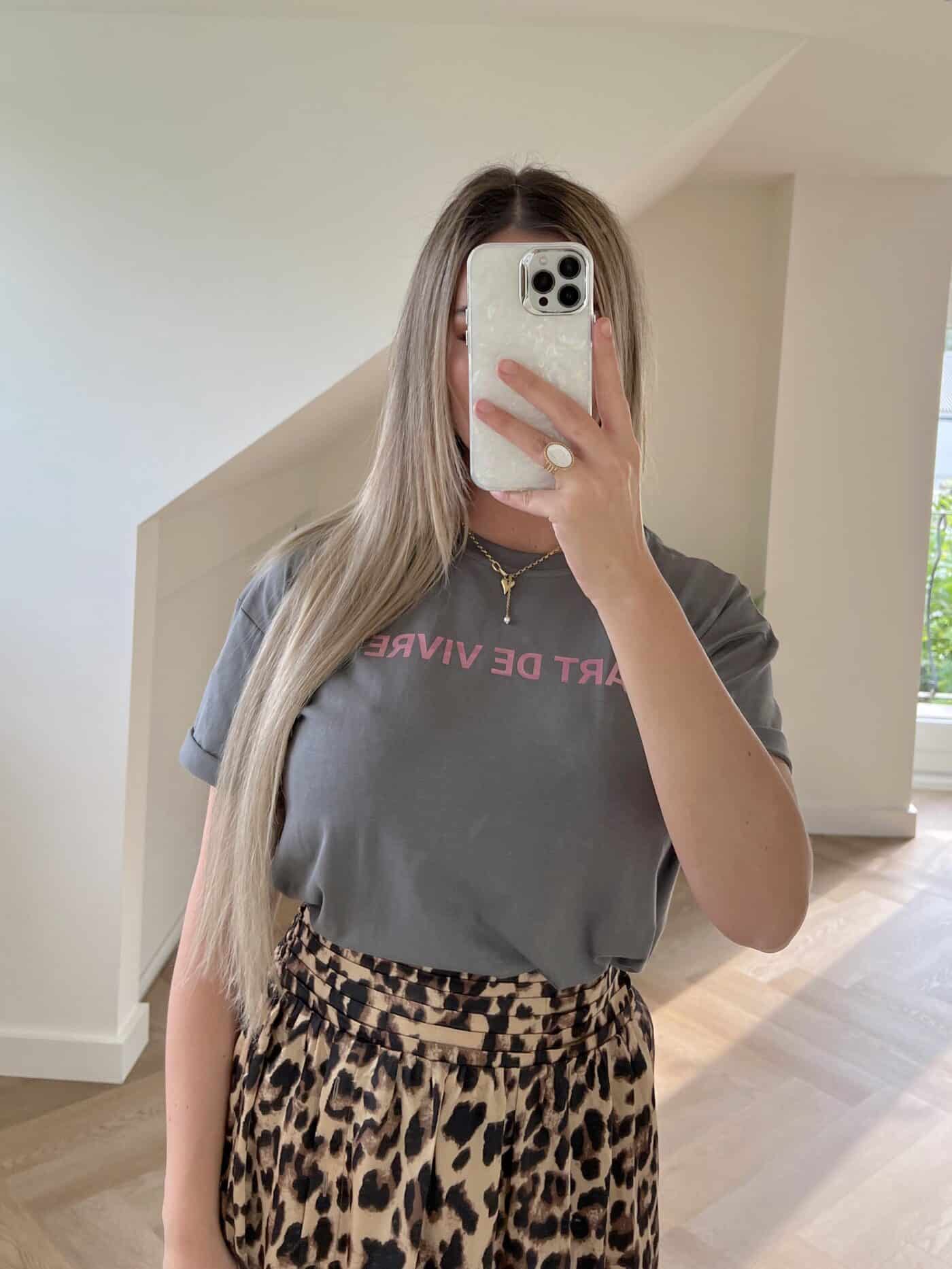 T-shirt grey pink L'art de vivre